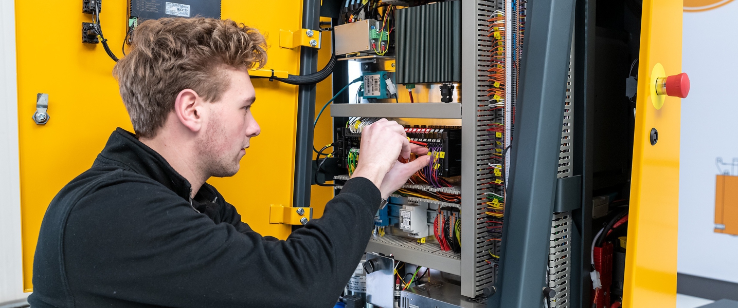 WEWO Techmotion AGV Personeel Techniek lr 70