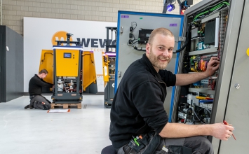 WEWO Techmotion AGV Personeel Techniek lr 100